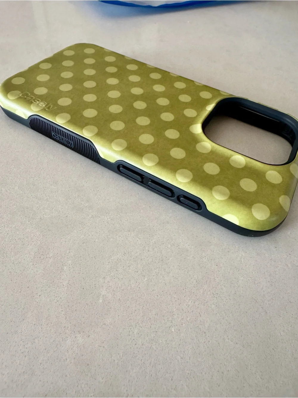 Casely Kiwi Cooler iPhone 15 Pro Phone Case